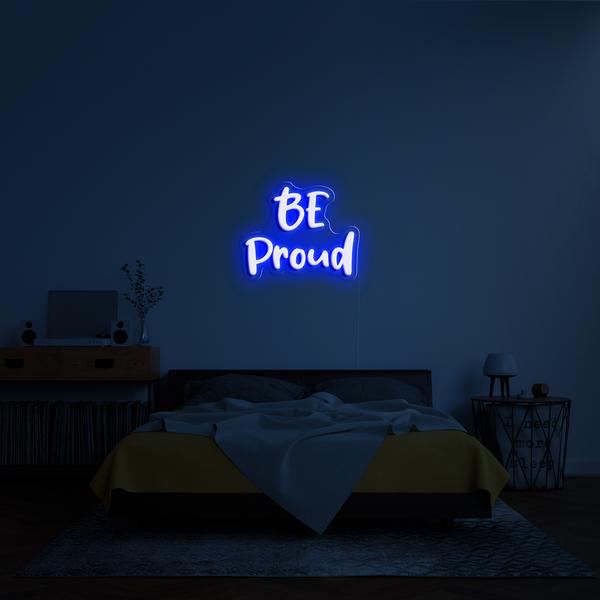 墙上的 LED 霓虹灯 3D 标志 - BE pround，尺寸为 100 厘米
