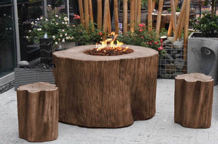 用于坐式壁炉的树桩棕色由混凝土制成