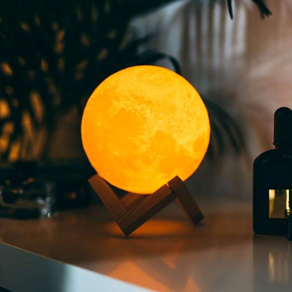 3D 月亮 - 卧室的触摸灯
